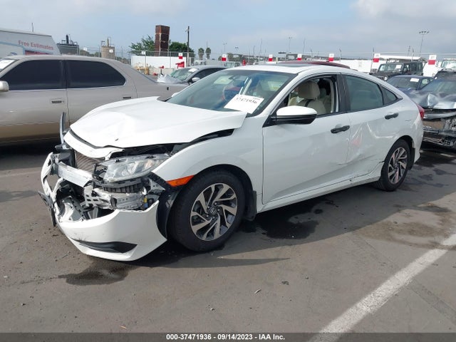 Honda Civic Sedan Ex 2018 2HGFC2F77JH573381 Image 2