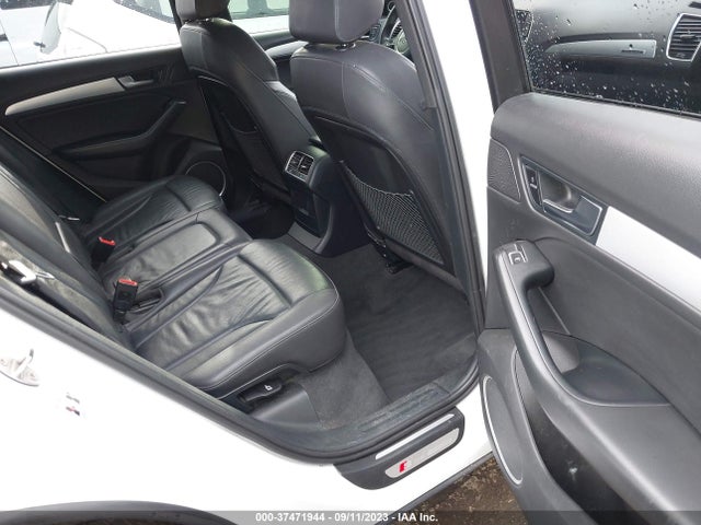 WA1DVAFP3GA041685 Audi Q5 Premium Plus