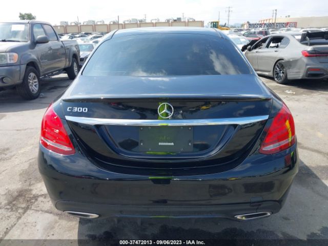 55SWF4JB1JU278794 Mercedes-Benz C-class C 300