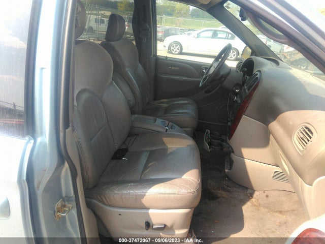 2003 CHRYSLER TOWN & COUNTRY LIMITED VIN: 2C8GP64L93R123077