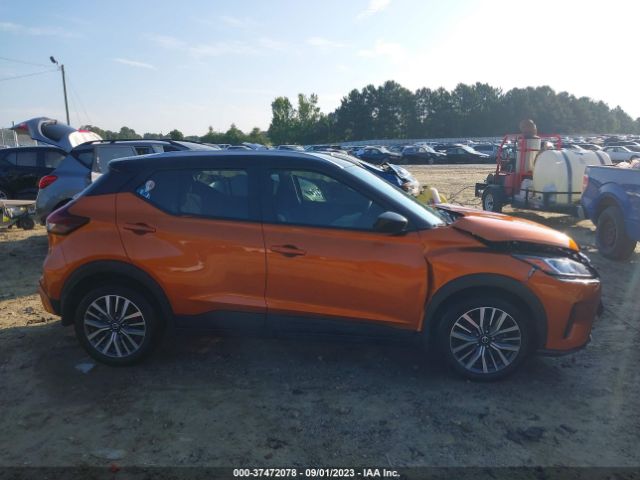 3N1CP5CV5ML561402 Nissan KICKS SV