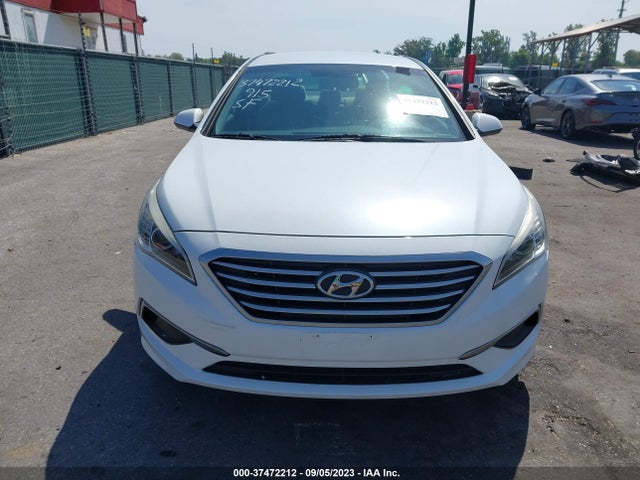 Hyundai Sonata 2.4l Se 2016 5NPE24AFXGH397112 Image 11
