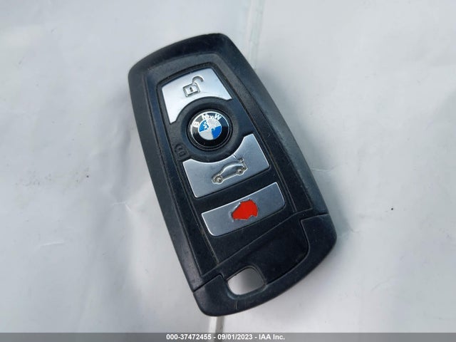 BMW 5 Series 528i 2016 WBA5A5C55GG355056 Image 11