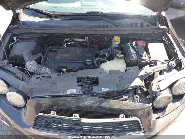 Chevrolet Sonic Ltz Auto 2015 1G1JE5SB4F4146249 Image 10
