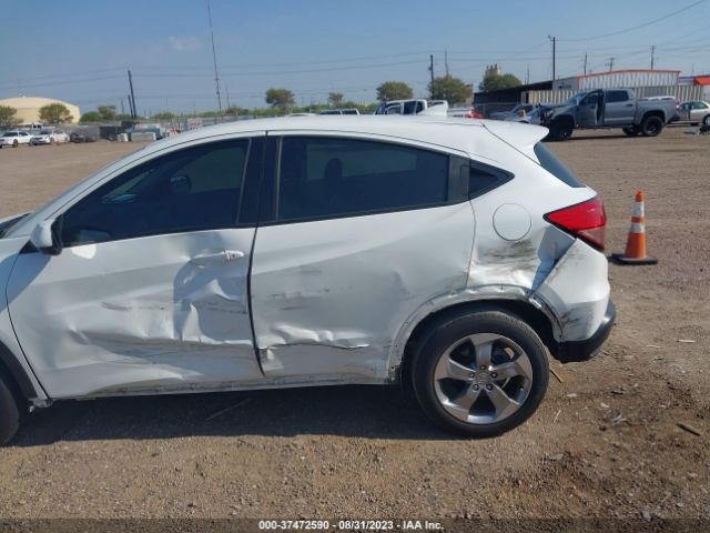 3CZRU5H32JM722800 Honda HR-V LX