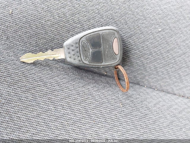 2005 DODGE GRAND CARAVAN SE VIN: 1D4GP24R25B110657