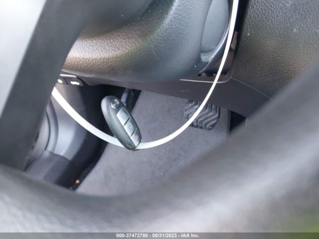 JN1BJ1CRXHW138176 Nissan Rogue Sport Sv