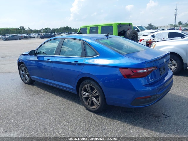 3VW7M7BU2NM031036 Volkswagen JETTA SE