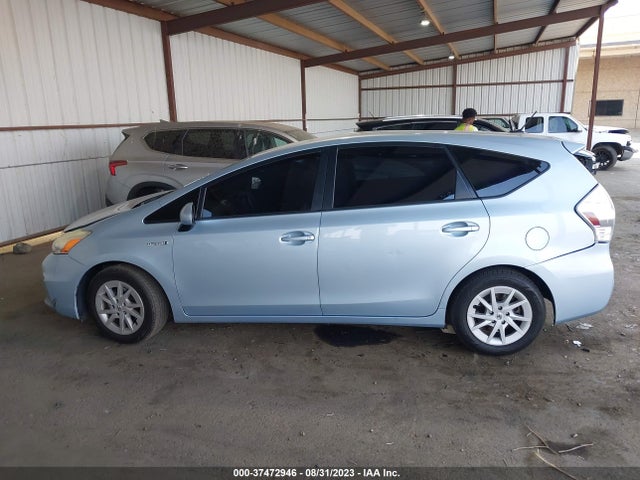 Toyota Prius V Two/three/five 2014 JTDZN3EU0E3302464 Image 6