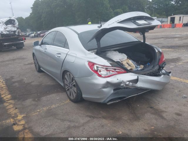 2017 MERCEDES-BENZ CLA WDDSJ4EB1HN458612 Photo 2