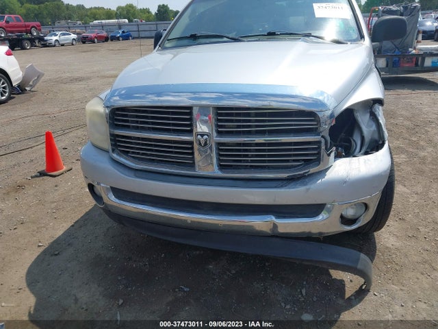 2008 DODGE RAM 1500 SLT VIN: 1D7HA18228J233966