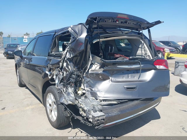 2C4RC1BG0HR780050 Chrysler Pacifica Touring Plus