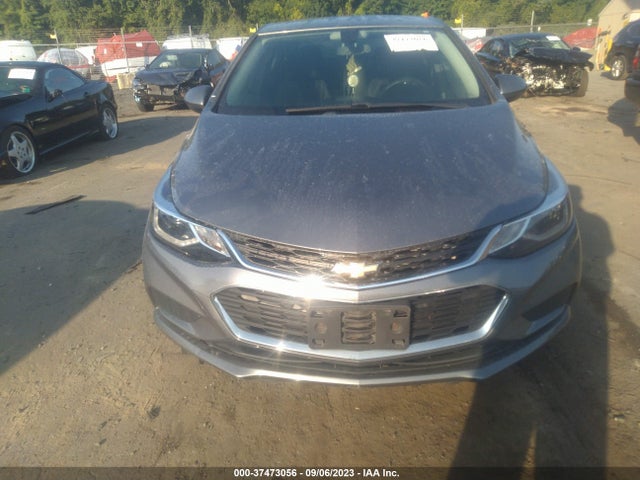 Chevrolet CRUZE LT 2018 1G1BE5SM0J7219243 Image 12
