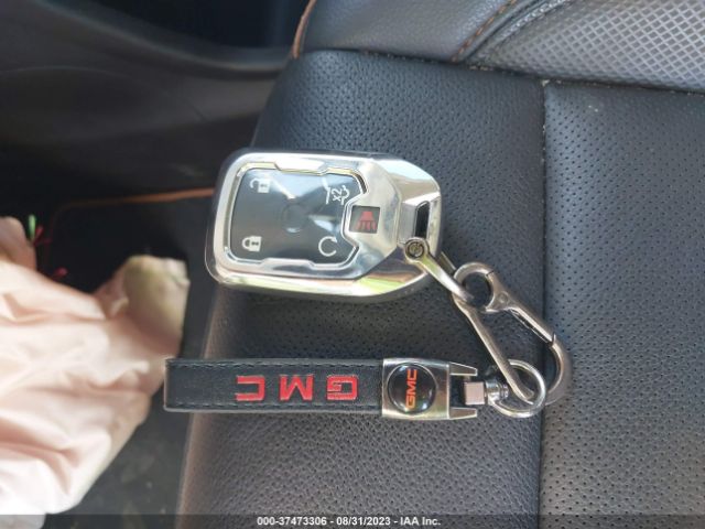 1GKKNLLSXNZ146972 GMC Acadia At4