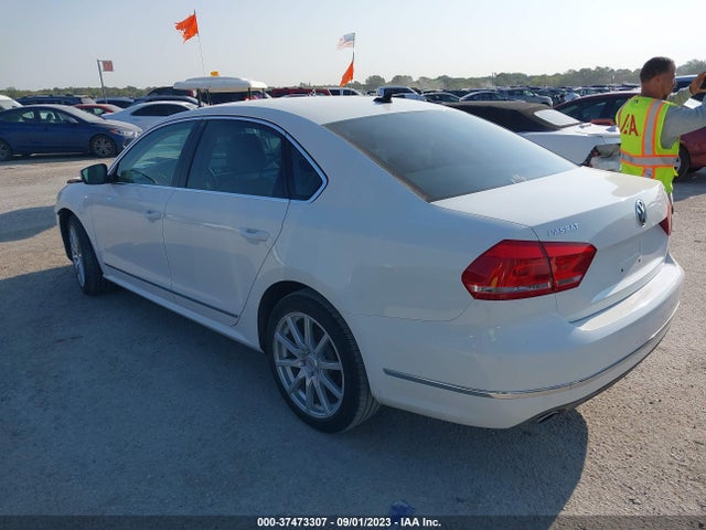 1VWBN7A39EC045288 Volkswagen Passat Tdi Se W/sunroof & Nav