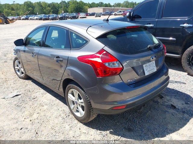 2014 FORD FOCUS SE VIN: 1FADP3K2XEL426819