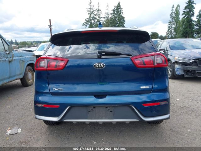 KNDCB3LC4J5157582 KIA NIRO LX