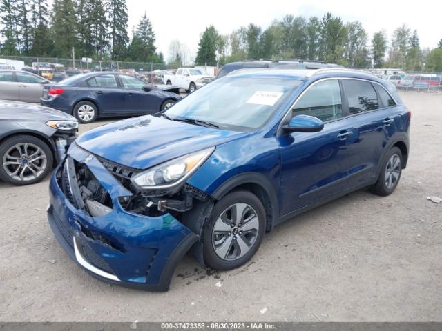 KNDCB3LC4J5157582 KIA NIRO LX