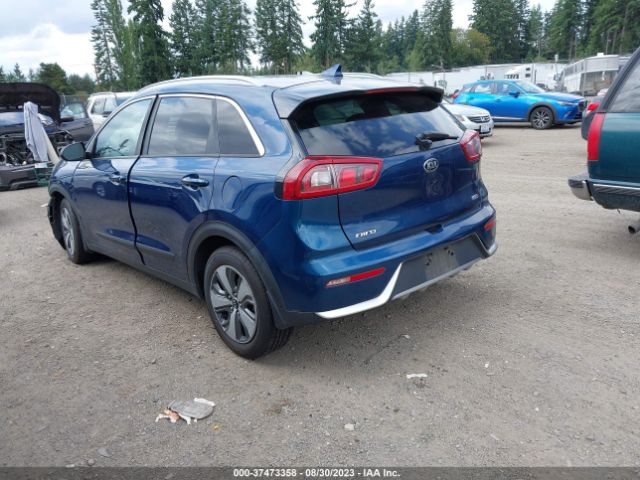 KNDCB3LC4J5157582 KIA NIRO LX