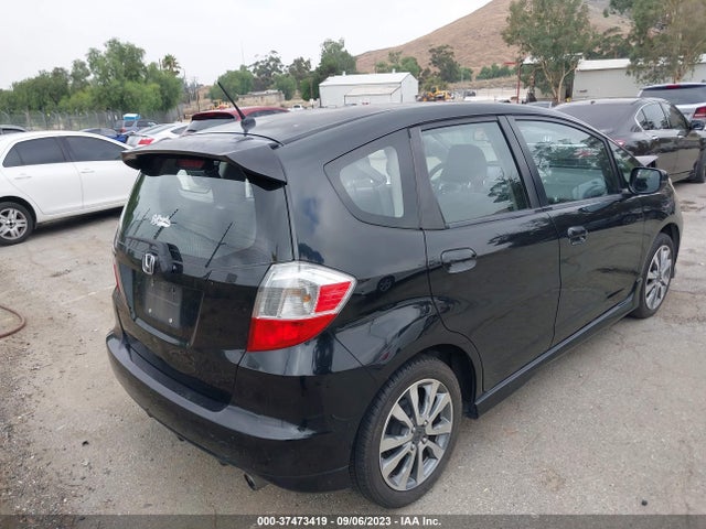 2012 HONDA FIT SPORT VIN: JHMGE8H58CC005690