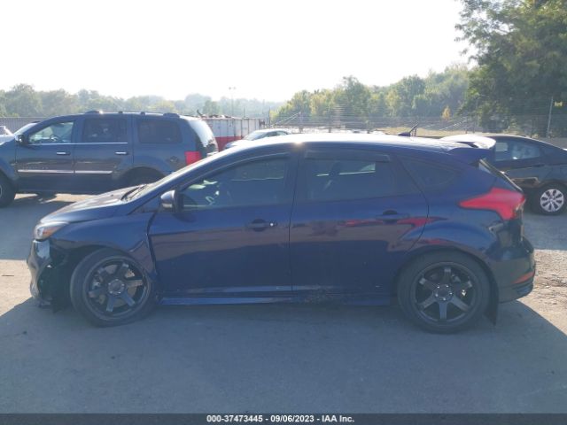 1FADP3L90HL326826 Ford FOCUS ST