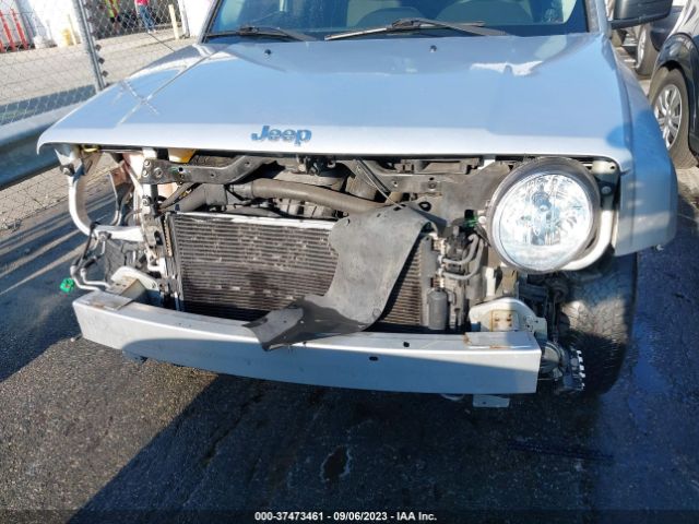 1C4NJPBB0ED502758 Jeep Patriot Sport