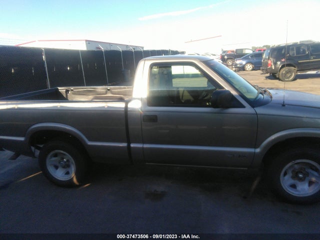 1998 CHEVROLET S-10 VIN: 1GCCS14X6W8238420