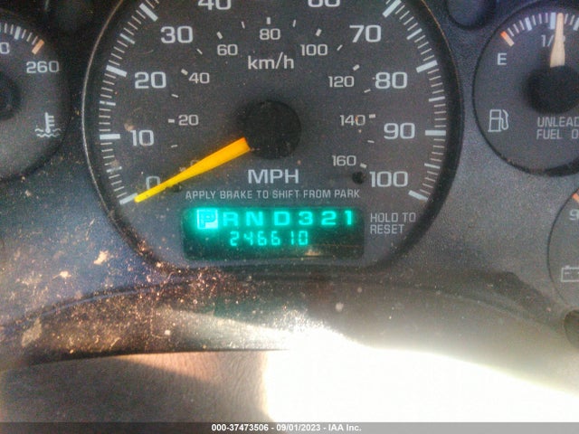 1998 CHEVROLET S-10 VIN: 1GCCS14X6W8238420