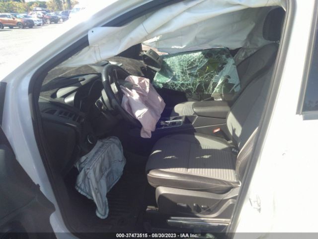 1FMCU0GD9HUA68582 Ford ESCAPE SE