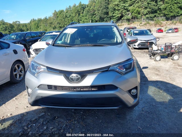 Toyota Rav4 Xle 2018 JTMRFREV2JJ191592 Image 12