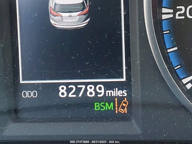 Toyota Rav4 Xle 2018 JTMRFREV2JJ191592 Image 15