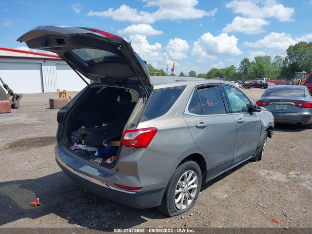 3GNAXKEV8KS560044 Chevrolet EQUINOX LT