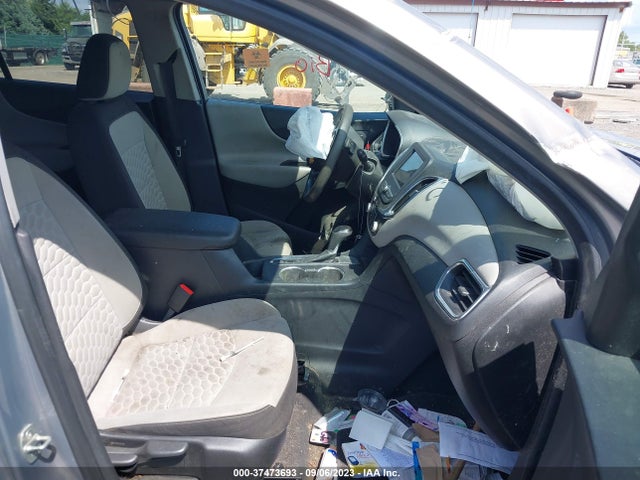 3GNAXKEV8KS560044 Chevrolet EQUINOX LT