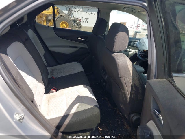3GNAXKEV8KS560044 Chevrolet EQUINOX LT