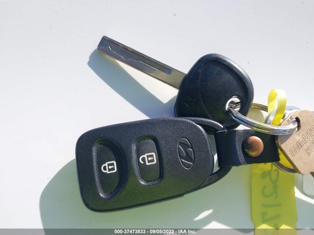Hyundai ACCENT SE 2017 KMHCT5AE2HU321727 Image 11