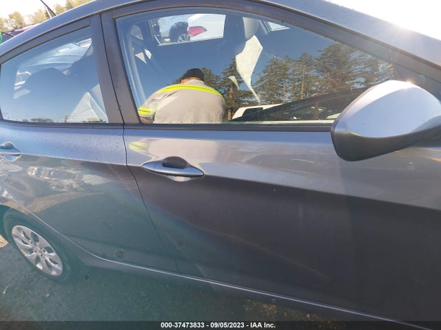 Hyundai ACCENT SE 2017 KMHCT5AE2HU321727 Image 13