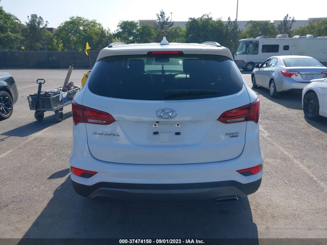 2017 HYUNDAI SANTA FE SPORT 2.4L VIN: 5NMZUDLB2HH006944