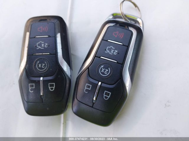 1FA6P8AM5F5385854 Ford Mustang V6