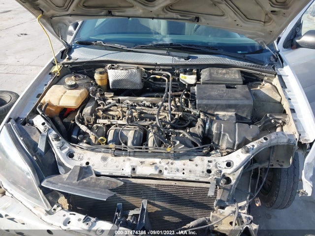 2005 FORD FOCUS S/SE/SES VIN: 3FAFP31N75R152680