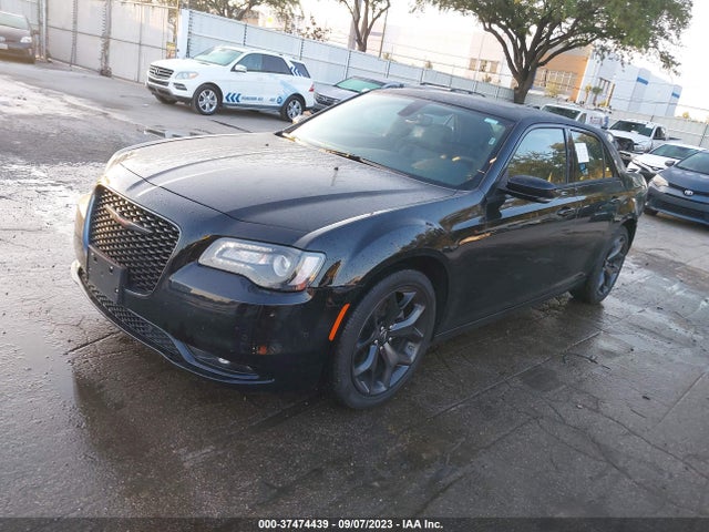 2023 Chrysler 300, VIN: 2C3CCABG7PH577381