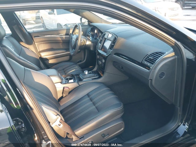 2023 Chrysler 300, VIN: 2C3CCABG7PH577381