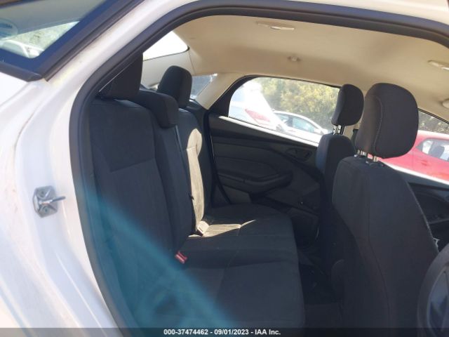 1FADP3E22HL302480 Ford FOCUS S
