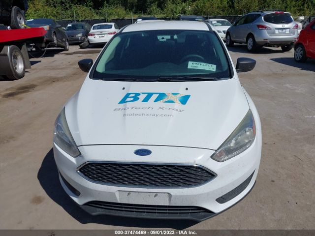 1FADP3E23GL230073 Ford FOCUS S