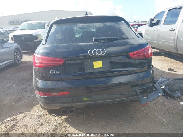 WA1BCCFS0JR001604 Audi Q3 Premium/sport Premium