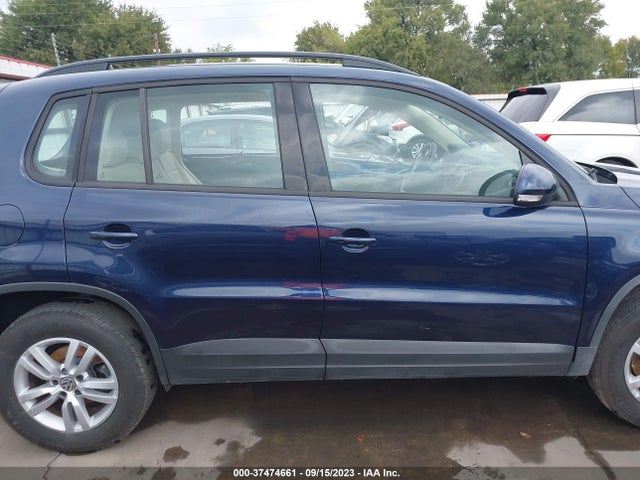 WVGAV7AX1GW577827 Volkswagen TIGUAN S