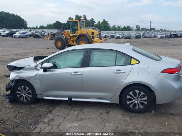 Toyota Corolla Hybrid Le 2022 JTDEAMDE9N3005199 Image 15