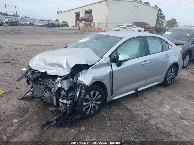 Toyota Corolla Hybrid Le 2022 JTDEAMDE9N3005199 Image 2