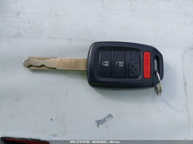 Honda FIT LX 2019 3HGGK5H40KM727153 Image 3