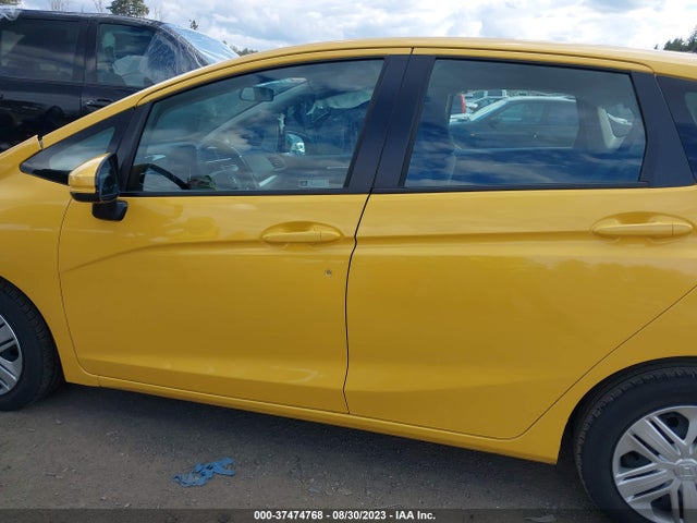Honda FIT LX 2019 3HGGK5H40KM727153 Image 6