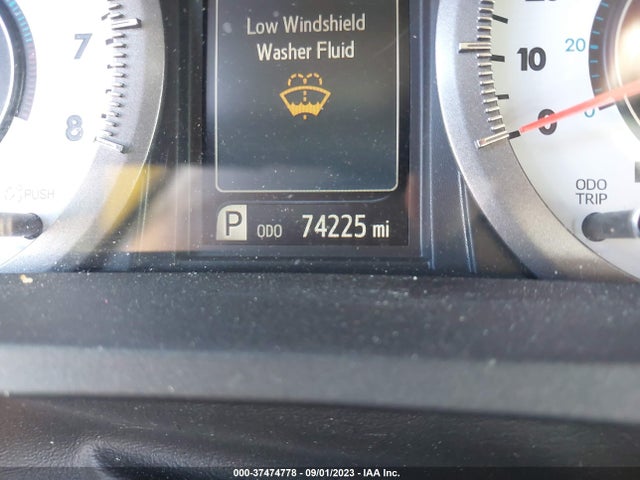 Toyota SIENNA SE 2018 5TDXZ3DC4JS913238 Image 16